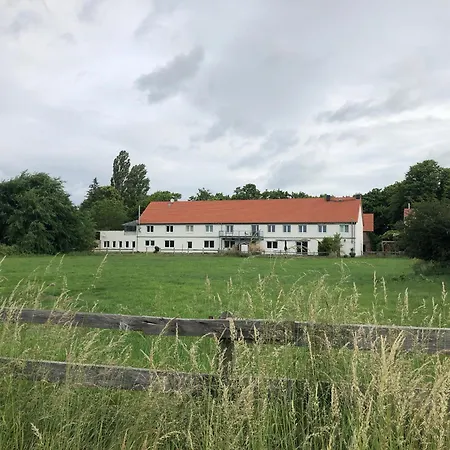 Historische Am Bruderhof Mit Steg & Grosser Terrasse - Antje Διαμέρισμα Hohenferchesar